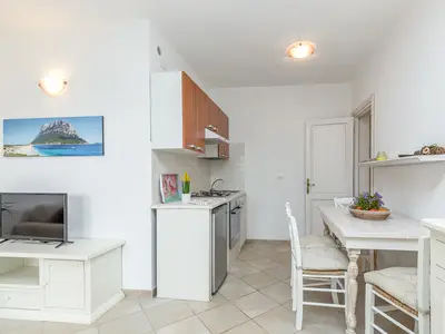 Küche und Essbereich