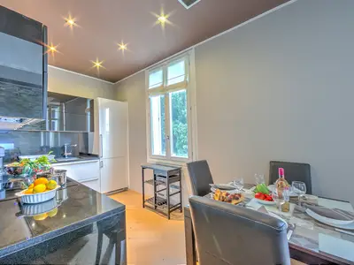 Küche und Essbereich