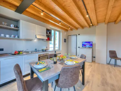 Küche und Essbereich