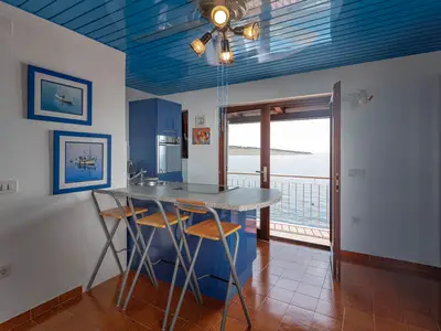 Küche und Essbereich