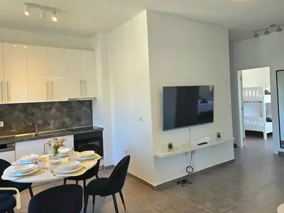 Küche und Essbereich