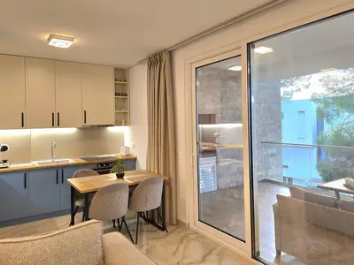 Küche und Essbereich