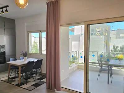 Küche und Essbereich