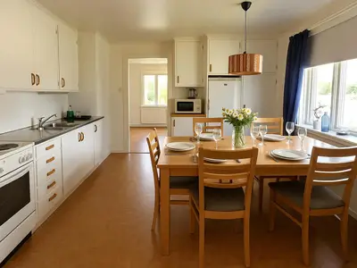 Küche und Essbereich