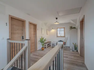 Gemeinschaftsbereich (Flure, Halle)