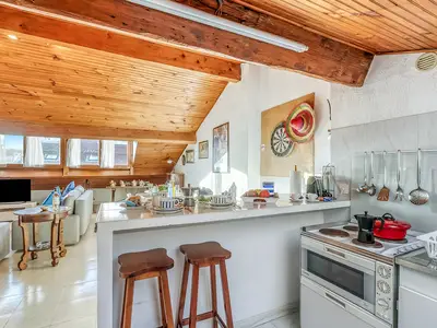 Küche und Essbereich