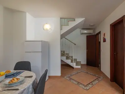 Küche und Essbereich