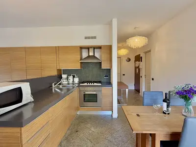 Küche und Essbereich