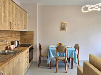 Küche und Essbereich