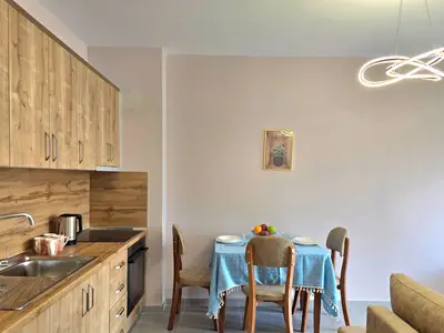 Küche und Essbereich