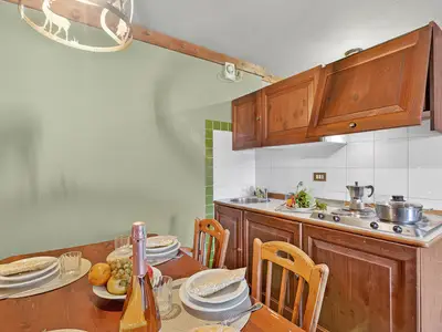 Küche und Essbereich