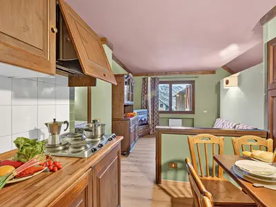 Küche und Essbereich