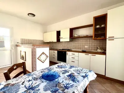 Küche und Essbereich