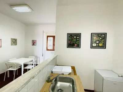 Küche und Essbereich