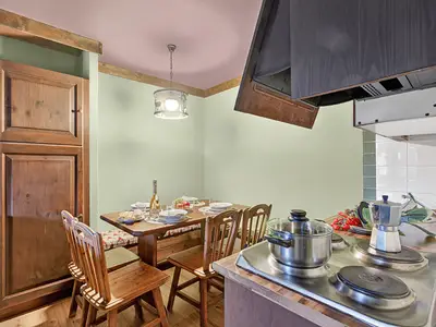 Küche und Essbereich