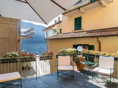 Gemeinschaftsbereich (Flure, Halle)