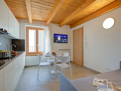 Küche und Essbereich