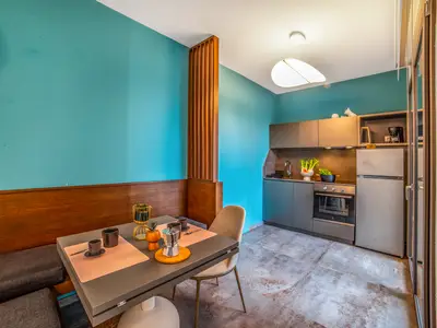 Küche und Essbereich