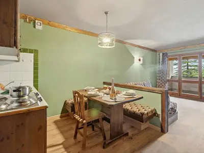 Küche und Essbereich