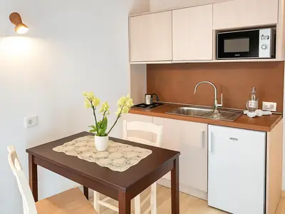 Küche und Essbereich