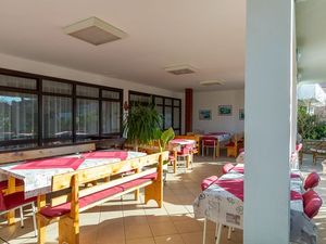 23993117-Appartement-3-Starigrad-Paklenica-300x225-1