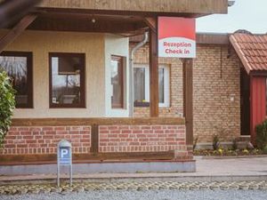 23150971-Appartement-3-Stralsund-300x225-2