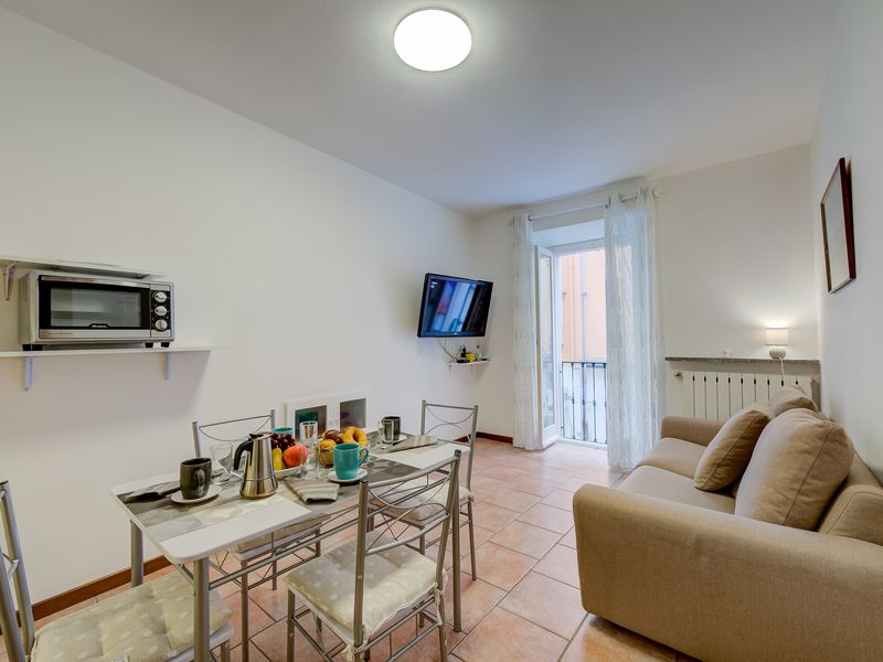 23707483-Appartement-4-Stresa-800x600-2