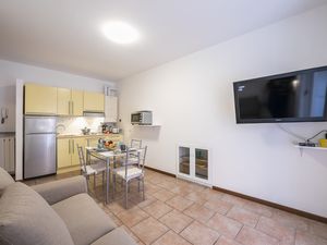 23707483-Appartement-4-Stresa-300x225-4