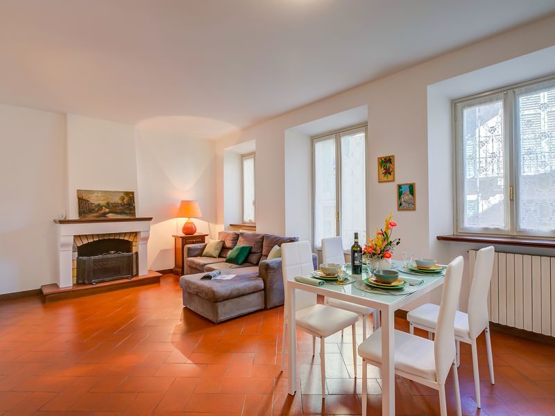 23918561-Appartement-4-Stresa-800x600-2