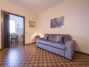 23706464-Appartement-5-Stresa-300x225-4