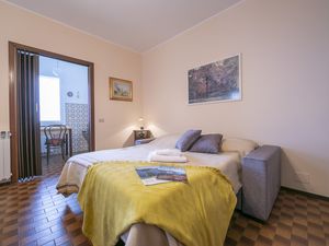 23706464-Appartement-5-Stresa-300x225-5