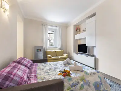 Schlafsofa (Schlafbereich für Studio)