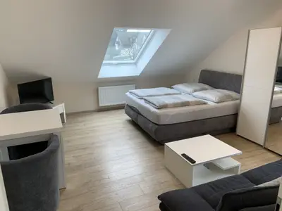 Schlafzimmer 2