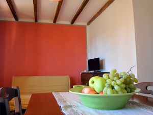 23887275-Appartement-4-Suvereto-300x225-3