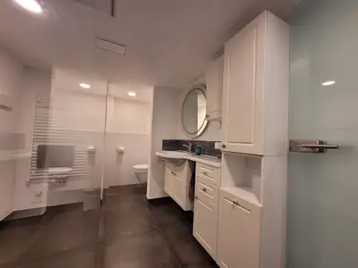 Badezimmer mit Toilette