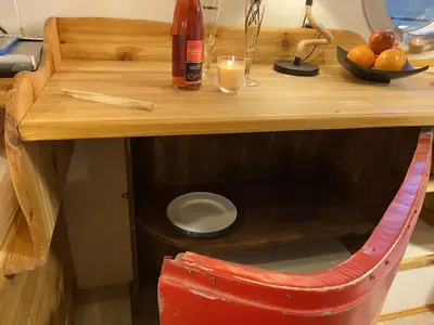 Reichlich Stauraum kreativ versteckt