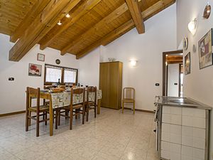 23706559-Appartement-6-Tenno-300x225-3