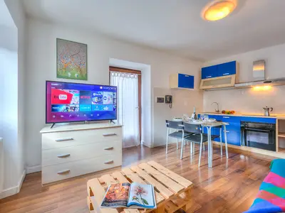 Der einladende Eingangsbereich mit Wohnbereich