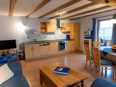 Wohnzimmer und Küche