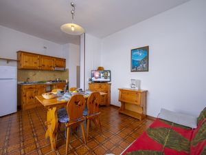 23706775-Appartement-2-Tremosine Sul Garda-300x225-3