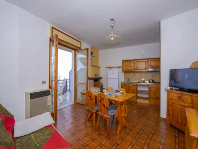 Das Wohnzimmer mit Sofa