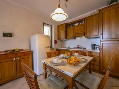 Küche und Essbereich