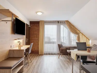 Photo, INSIDE, OUTSIDE