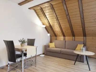 Photo, INSIDE, OUTSIDE