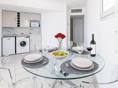 Küche und Essbereich