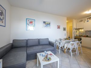 23706903-Appartement-6-Varazze-300x225-4