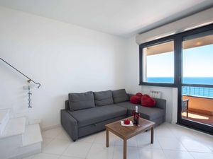 23706901-Appartement-8-Varazze-300x225-4