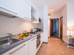 24039163-Appartement-4-Varenna-300x225-5