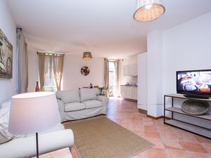 24039166-Appartement-4-Varenna-300x225-3