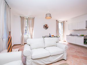 24039166-Appartement-4-Varenna-300x225-5